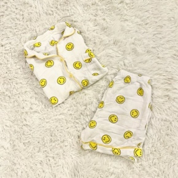 Roller Rabbit Other - Preppy Pajamas